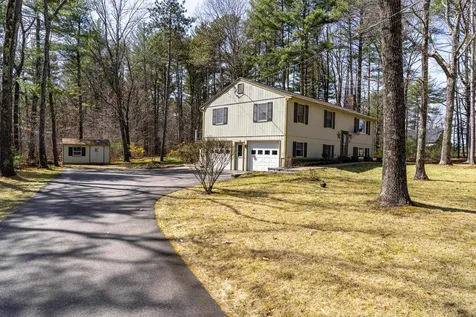 1 Garrison Lane Madbury NH 03823