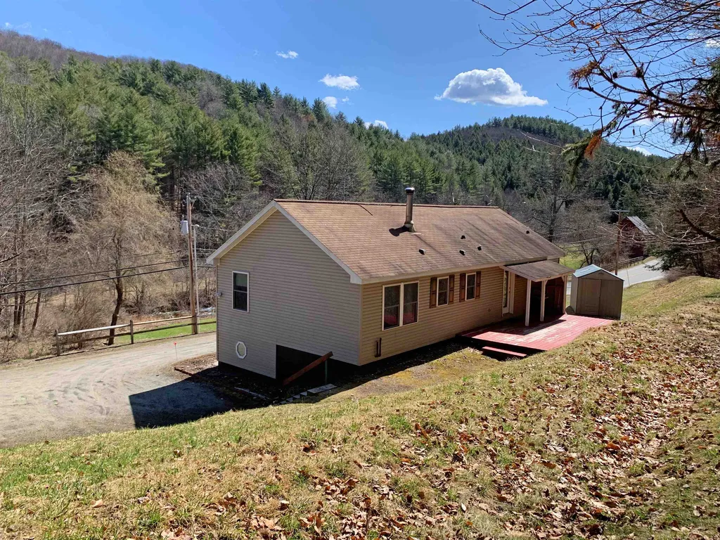 1906 South Road Woodstock VT 05091