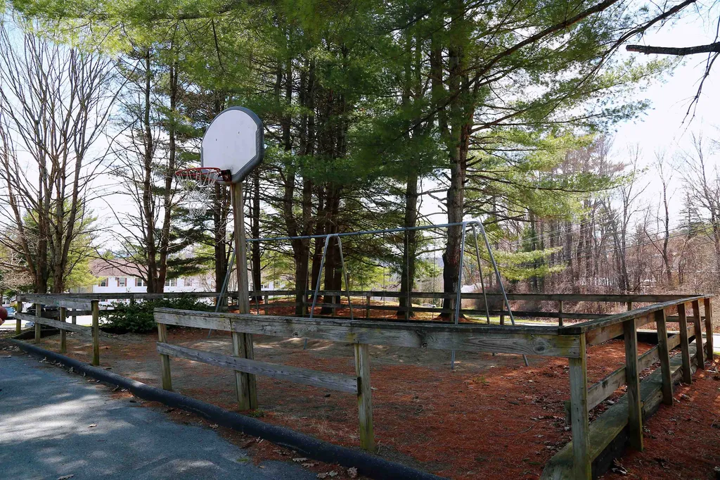 20 Wolf Road Lebanon NH 03766