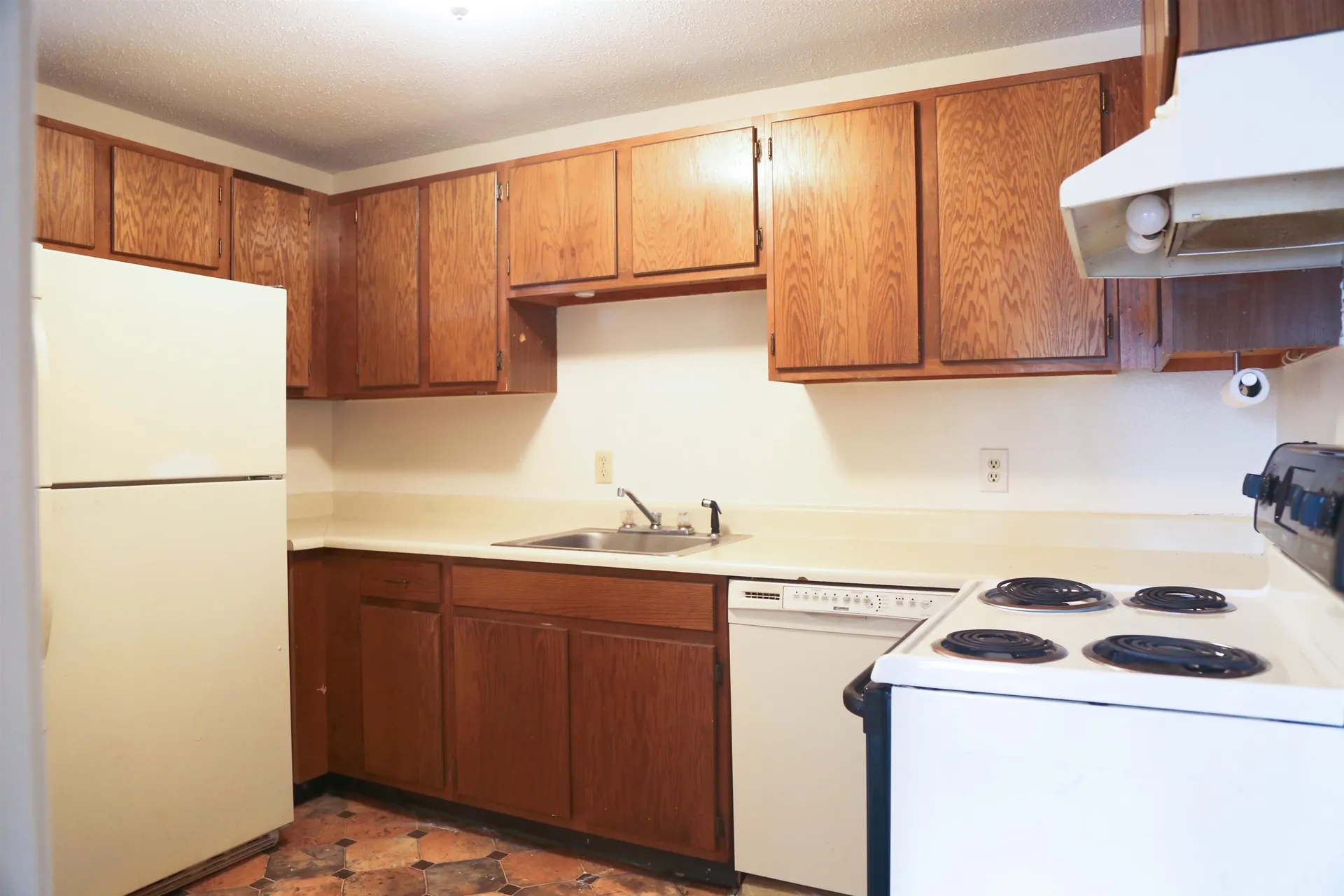 20 Wolf Road Lebanon NH 03766
