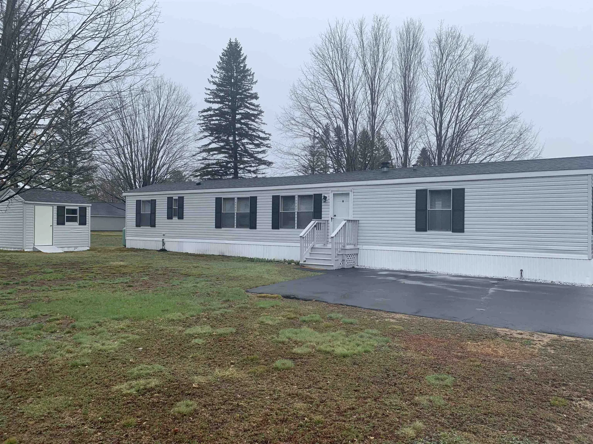 38 Cortland Way Barrington NH 03825