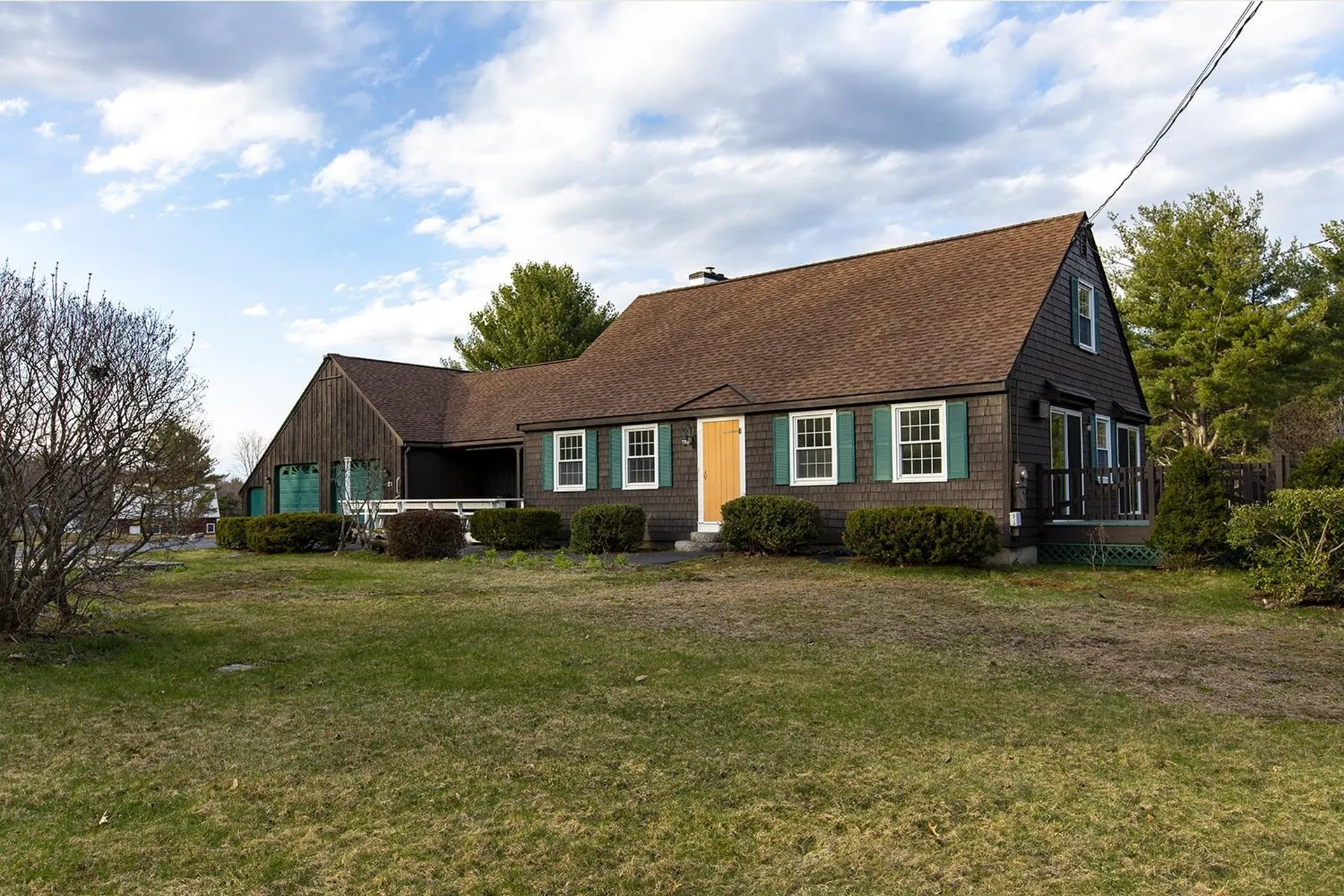 281 North Road Deerfield NH 03037