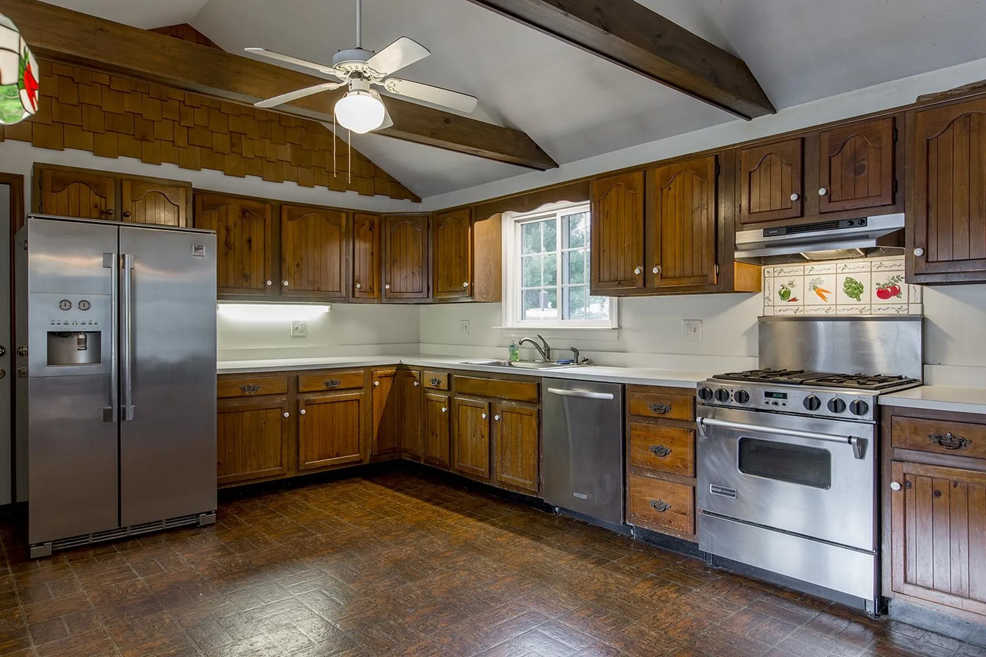 281 North Road Deerfield NH 03037