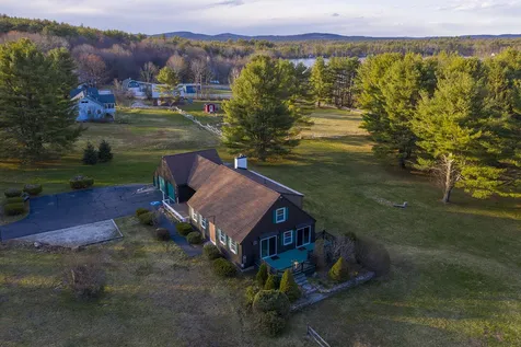 281 North Road Deerfield NH 03037