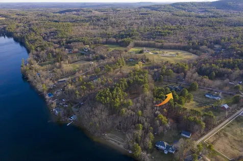 281 North Road Deerfield NH 03037