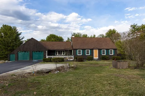 281 North Road Deerfield NH 03037