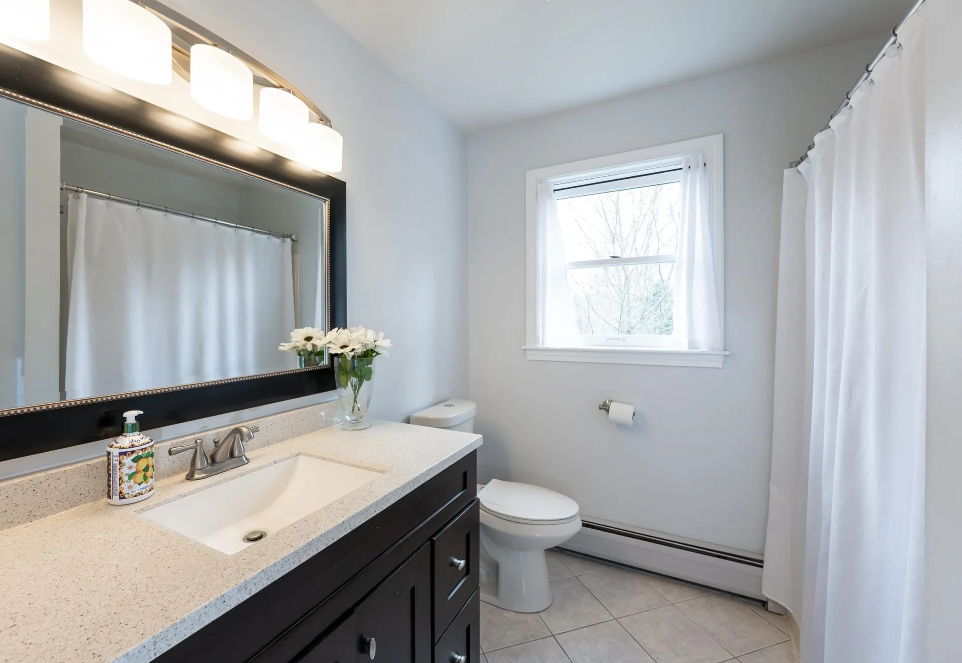 16 Harvard Lane Bedford NH 03110