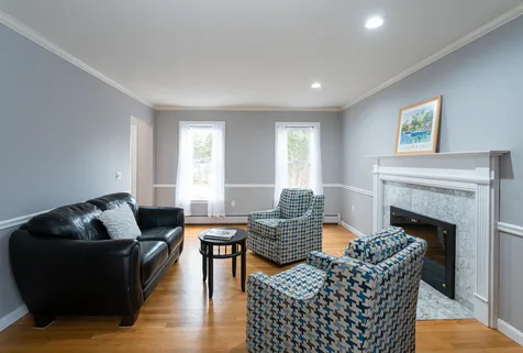 16 Harvard Lane Bedford NH 03110