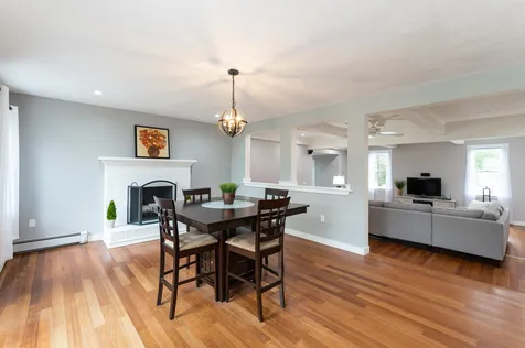 16 Harvard Lane Bedford NH 03110