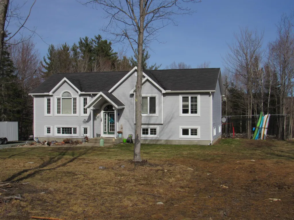 15 Fieldstone Road Gorham NH 03581
