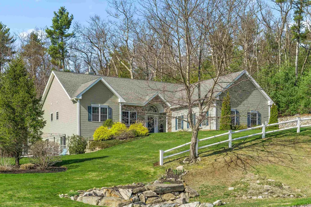 47 James Way Hudson NH 03051