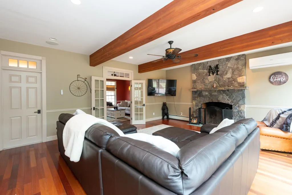66 Beach Club Drive Freedom NH 03836