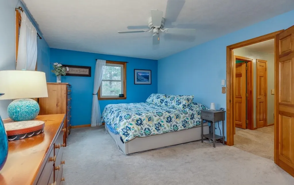 29 Glen Drive Hudson NH 03051