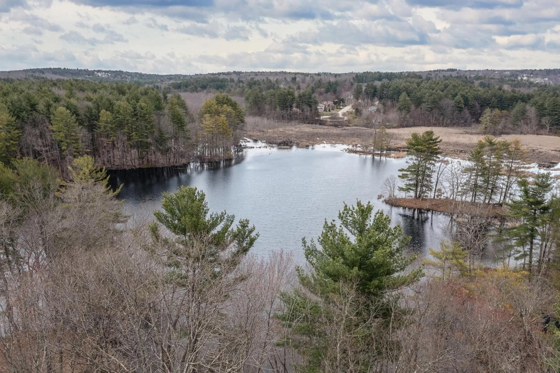 29 Glen Drive Hudson NH 03051