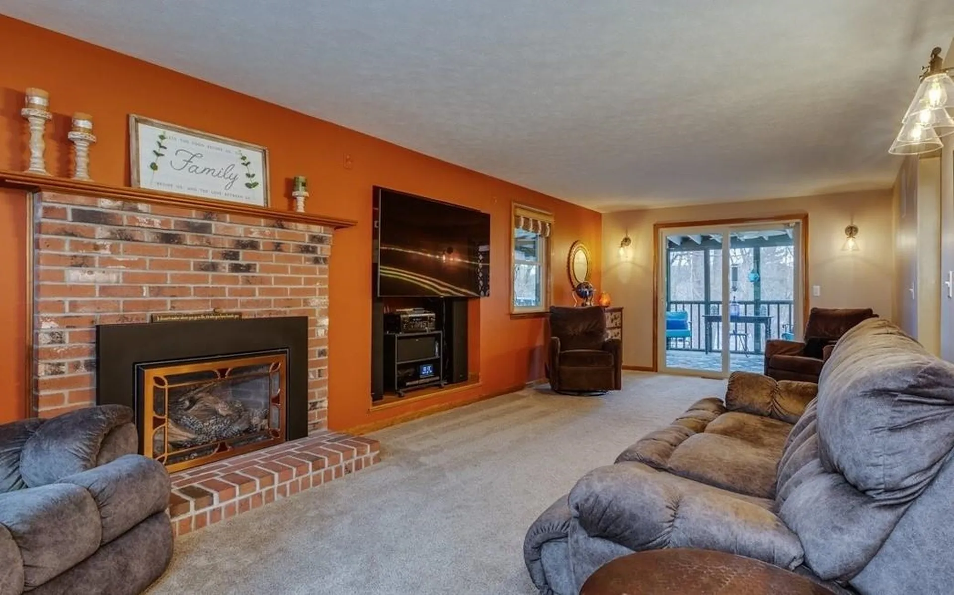 29 Glen Drive Hudson NH 03051