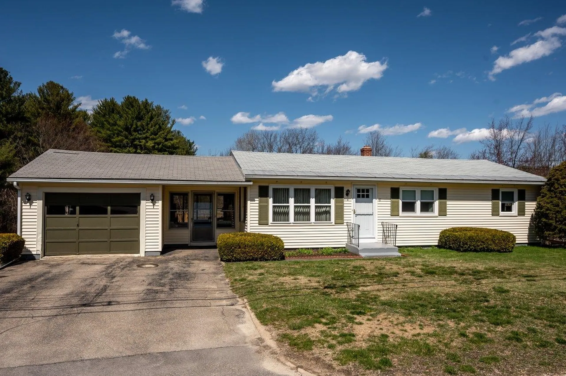 47 Mast Road Dover NH 03820
