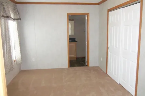 70 Colonial Village Somersworth NH 03878