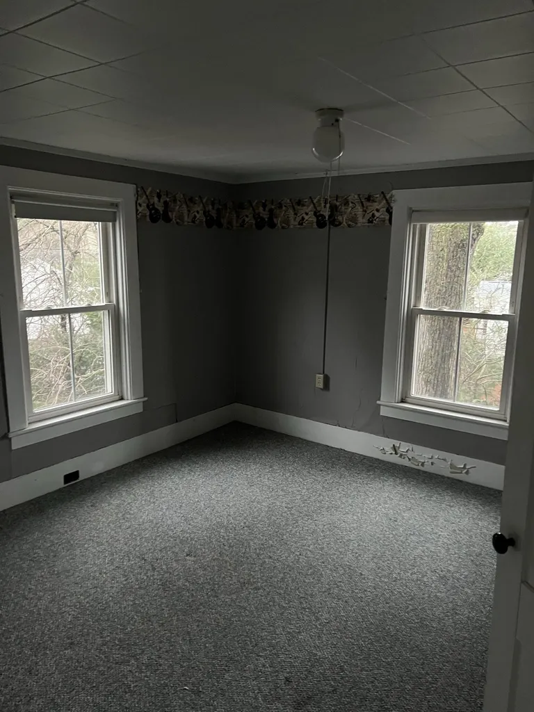 42 Arch Street Keene NH 03431