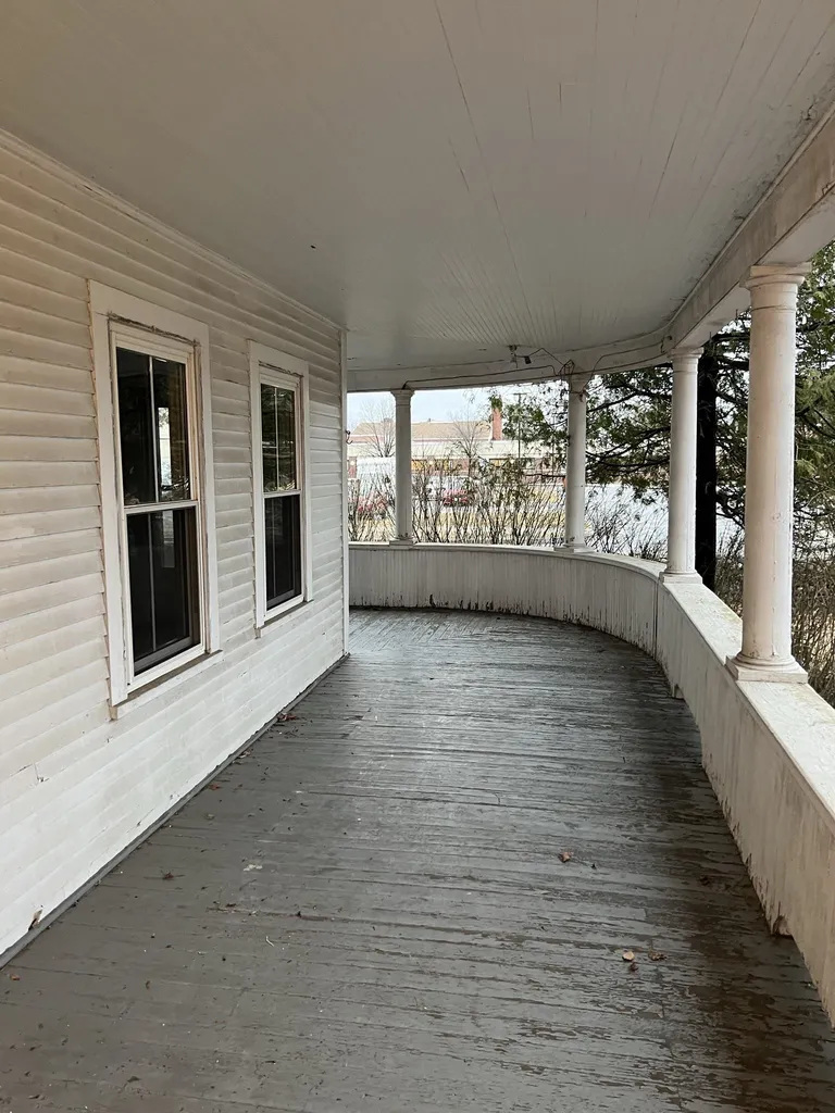42 Arch Street Keene NH 03431