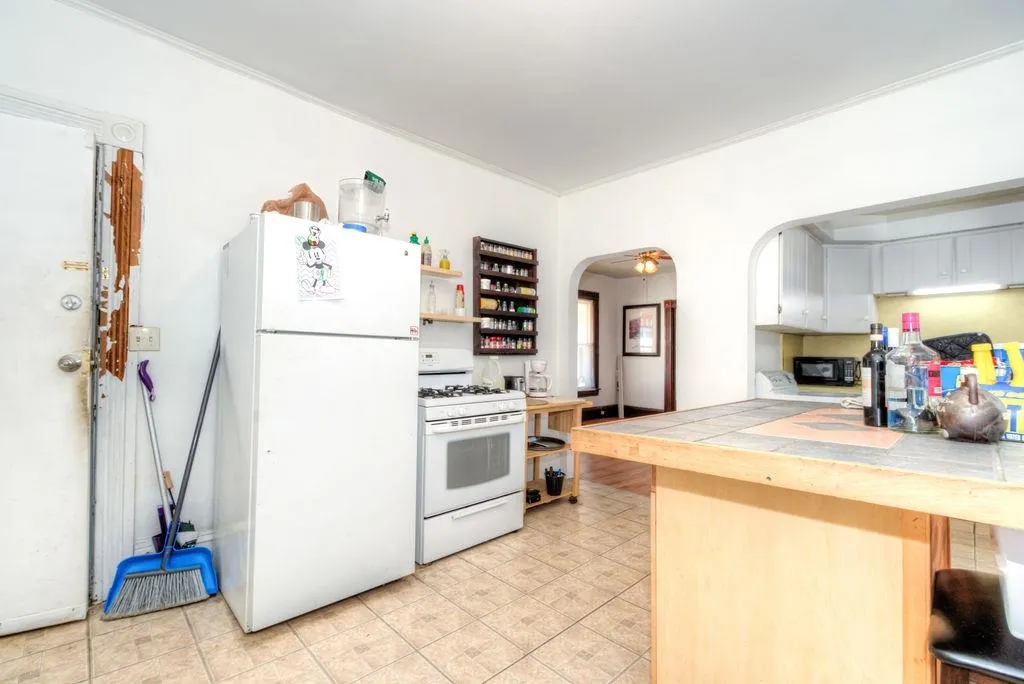 75 Ashland Street Manchester NH 03104