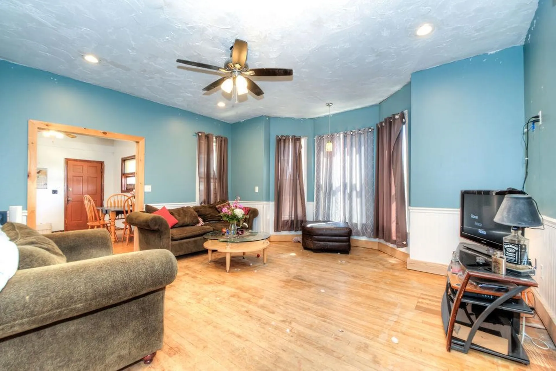 75 Ashland Street Manchester NH 03104