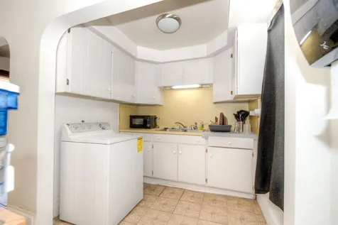 75 Ashland Street Manchester NH 03104