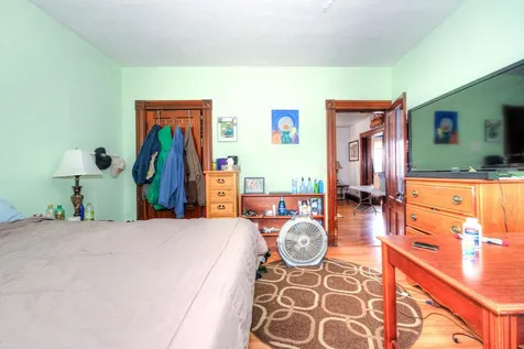 75 Ashland Street Manchester NH 03104