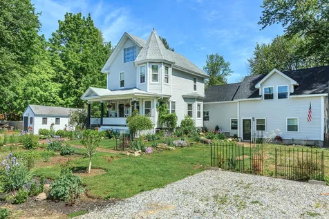 9 Harris Avenue Merrimack NH 03054