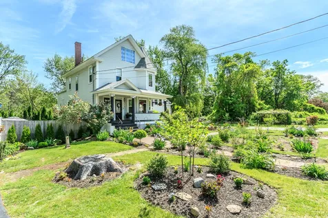 9 Harris Avenue Merrimack NH 03054