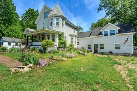 9 Harris Avenue Merrimack NH 03054