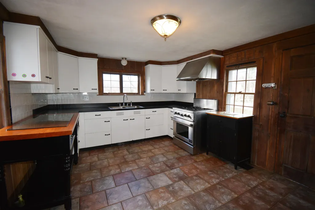 138 Mill Road Hampton NH 03842