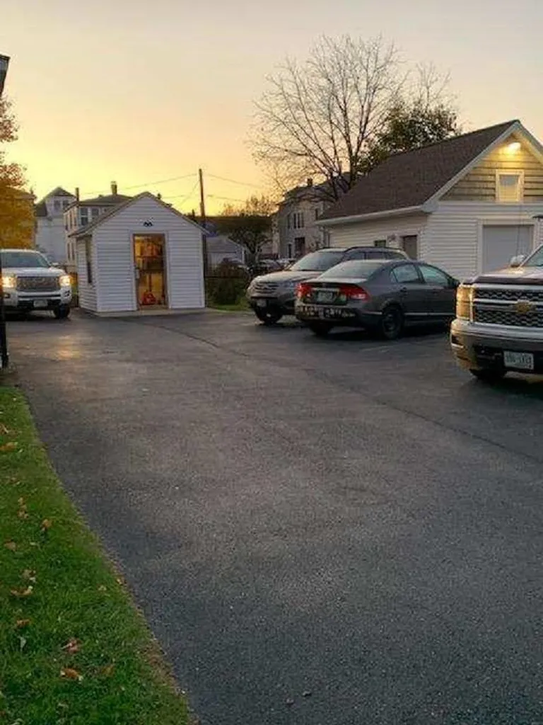 7 4th Street Nashua NH 03060