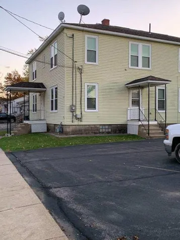 7 4th Street Nashua NH 03060
