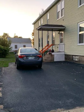 7 4th Street Nashua NH 03060