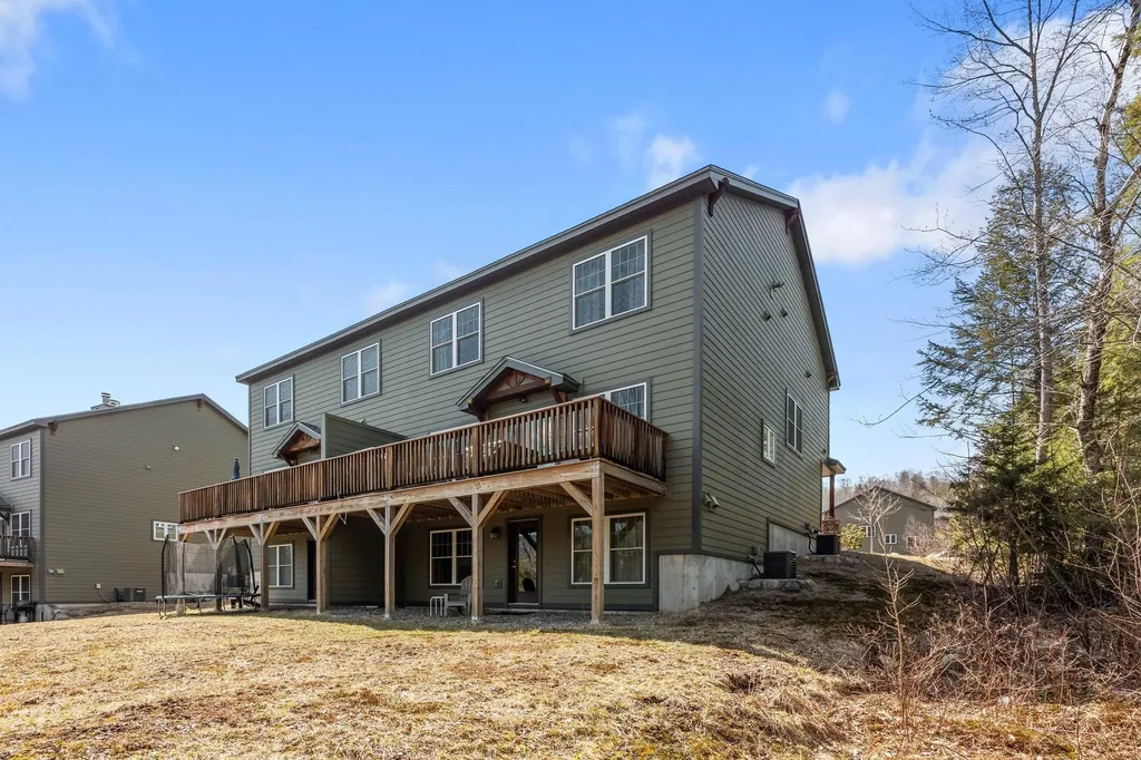 12 Pine Bluff Terrace Lincoln NH 03251