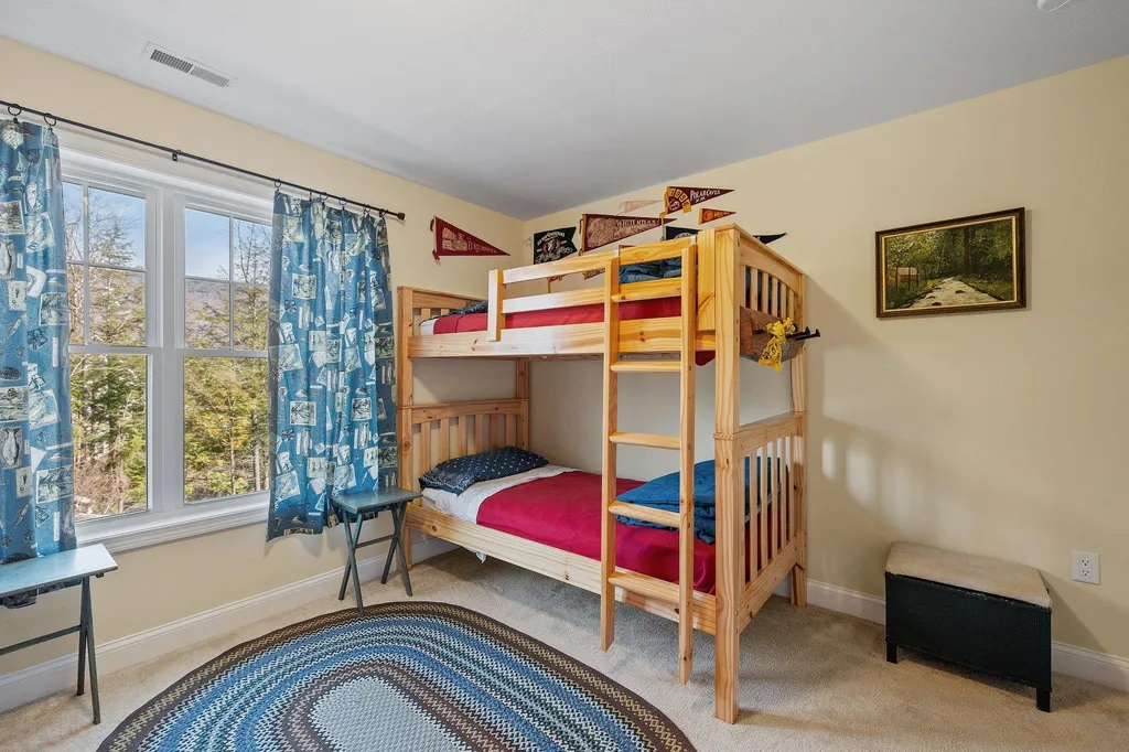 12 Pine Bluff Terrace Lincoln NH 03251