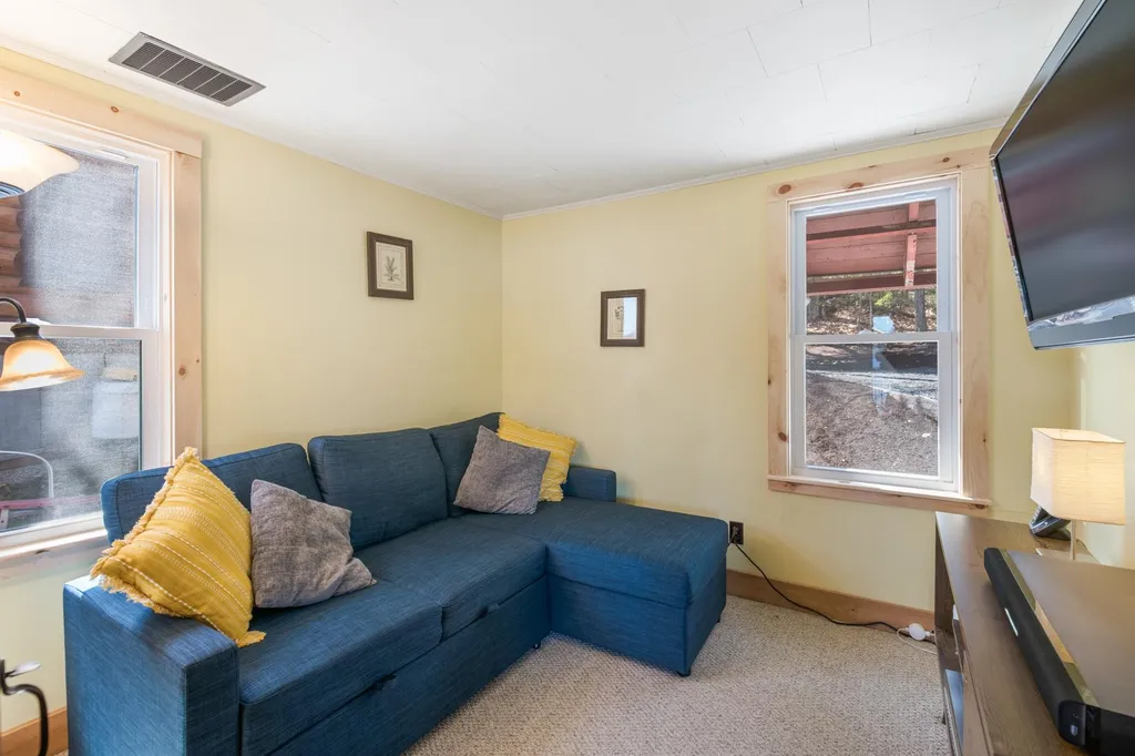 60 Alsubet Court Newbury NH 03255
