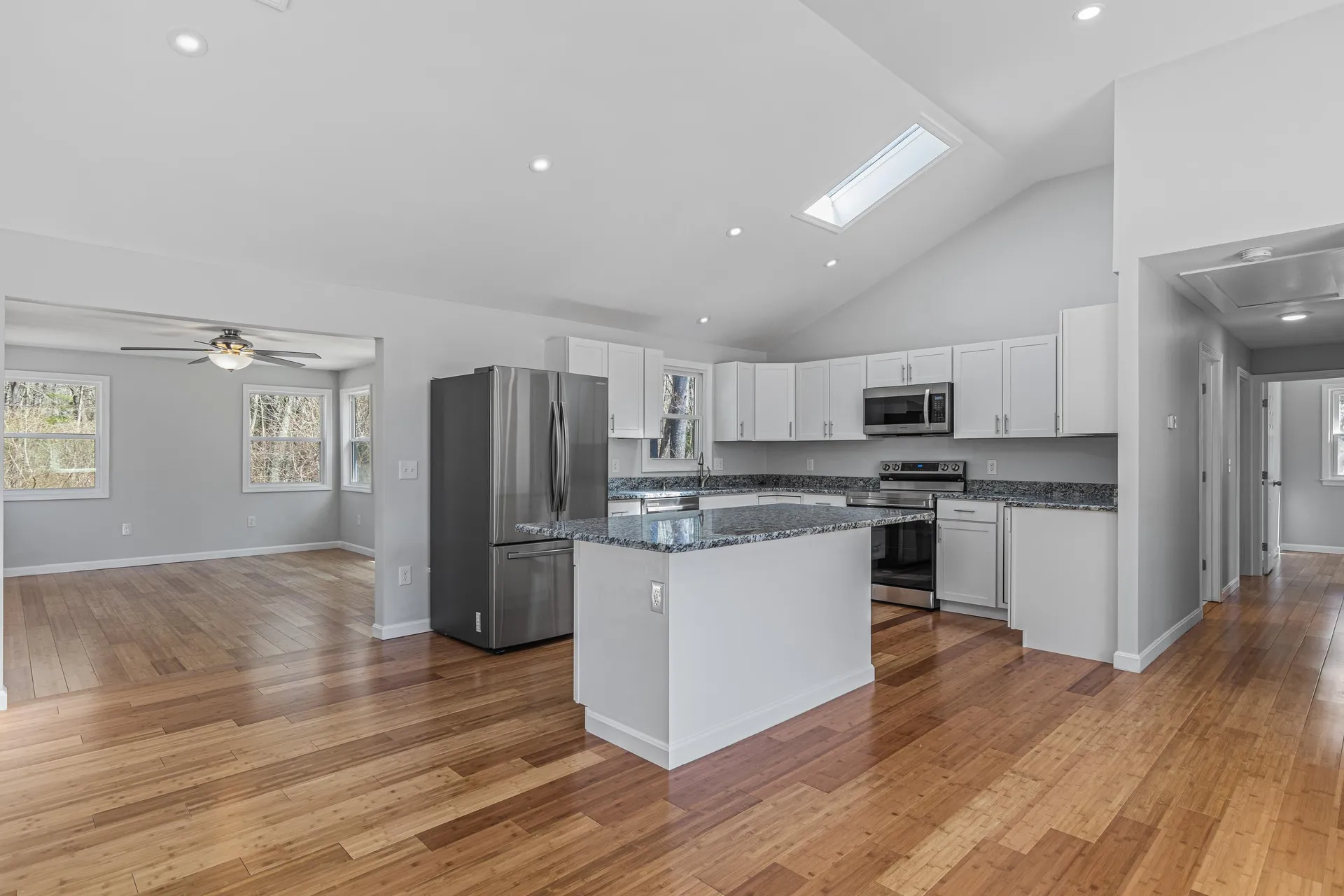 27 Haven Drive Auburn NH 03032