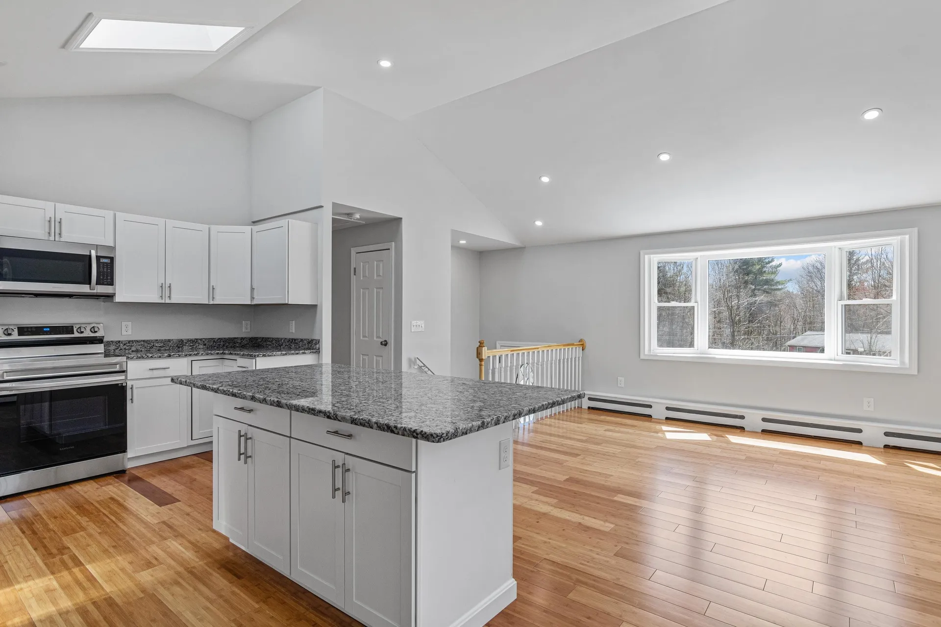 27 Haven Drive Auburn NH 03032