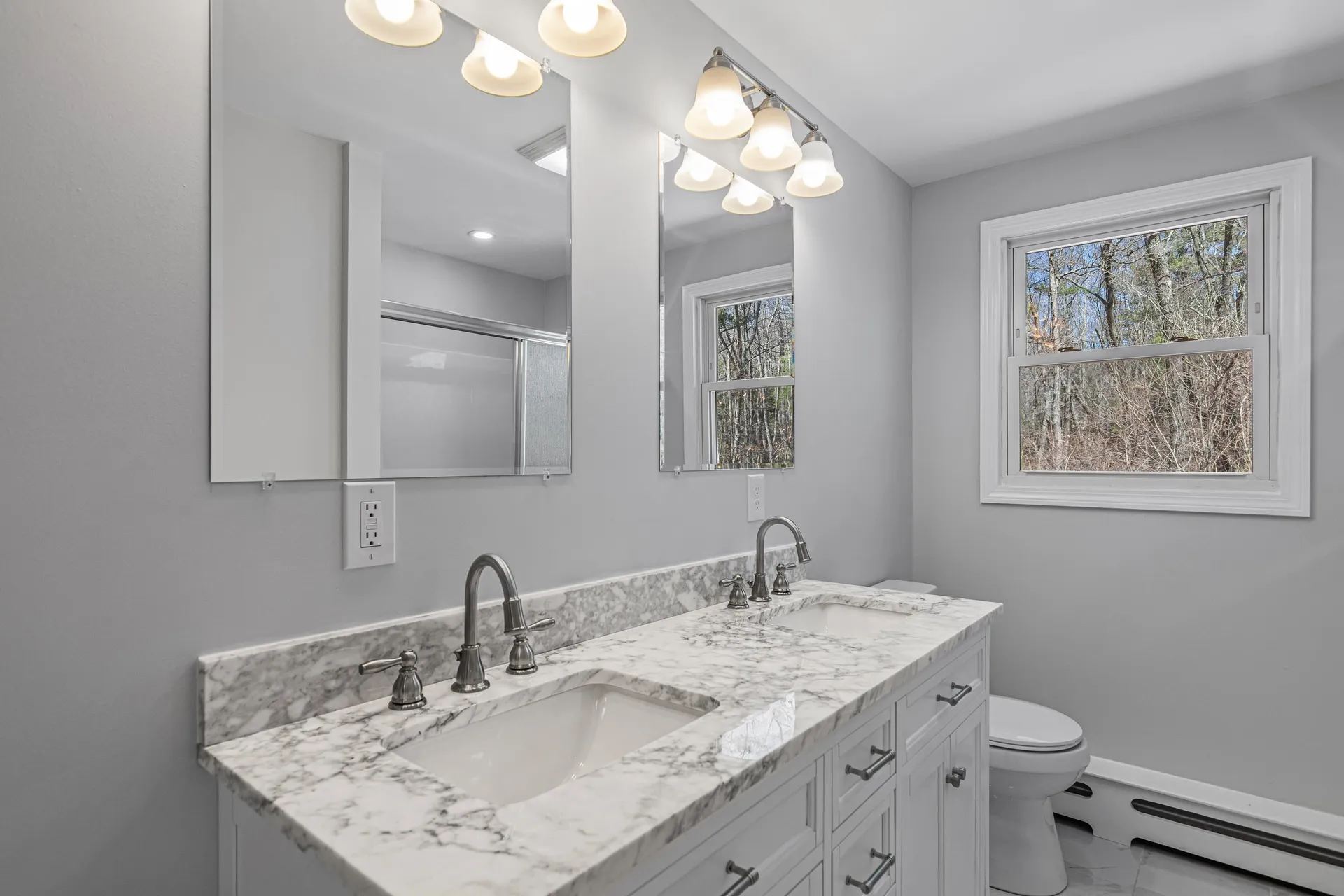 27 Haven Drive Auburn NH 03032