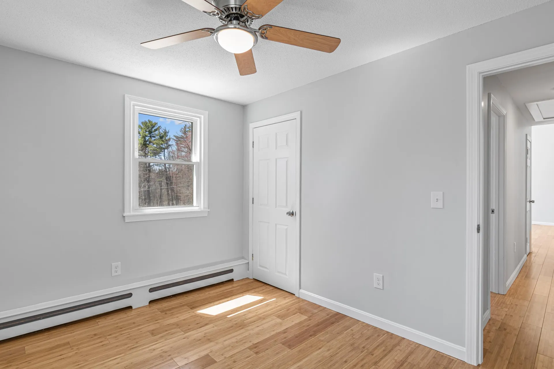 27 Haven Drive Auburn NH 03032