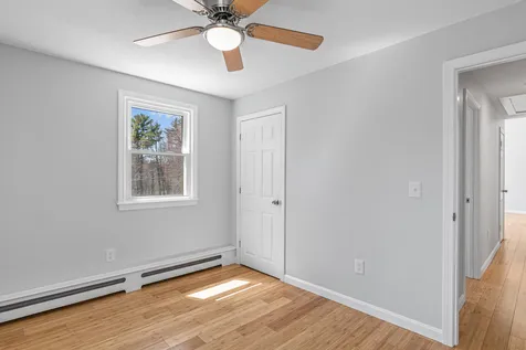 27 Haven Drive Auburn NH 03032