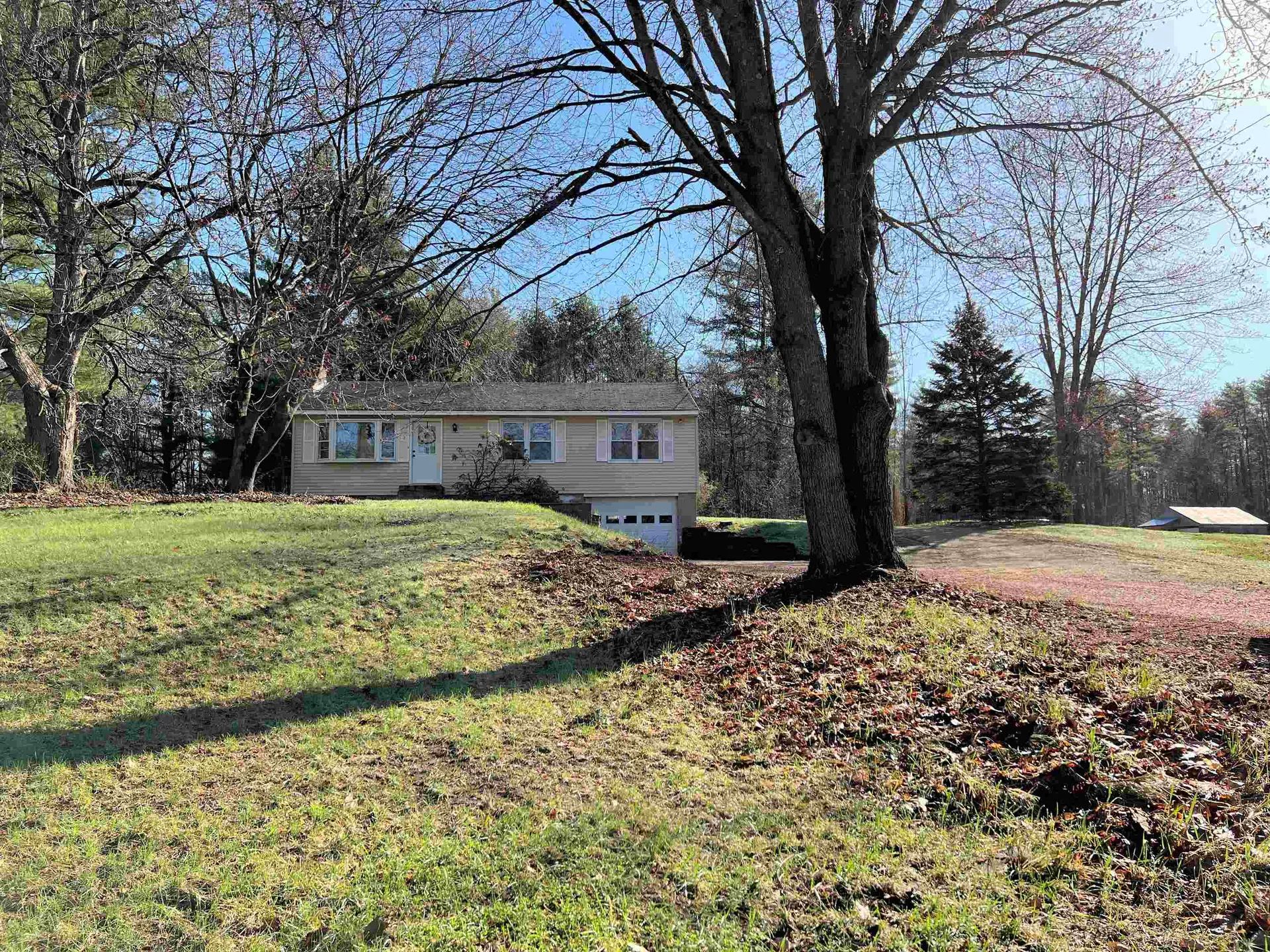 889 Northfield Road Hinsdale NH 03451