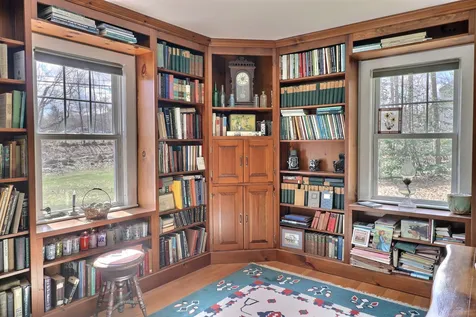 257 Seamans Road New London NH 03257