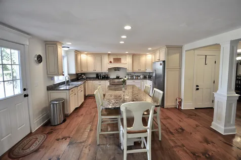 208 Silver Lake Road Hollis NH 03049