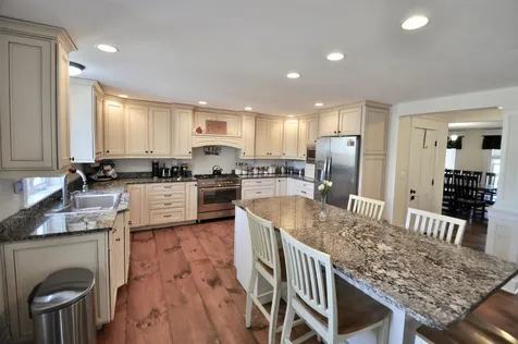 208 Silver Lake Road Hollis NH 03049