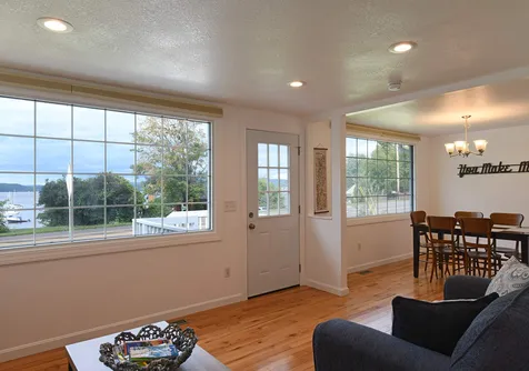 105 West Lakeshore Drive Colchester VT 05446