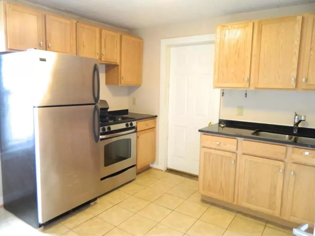 14-16 Cloarec Court Burlington VT 05401