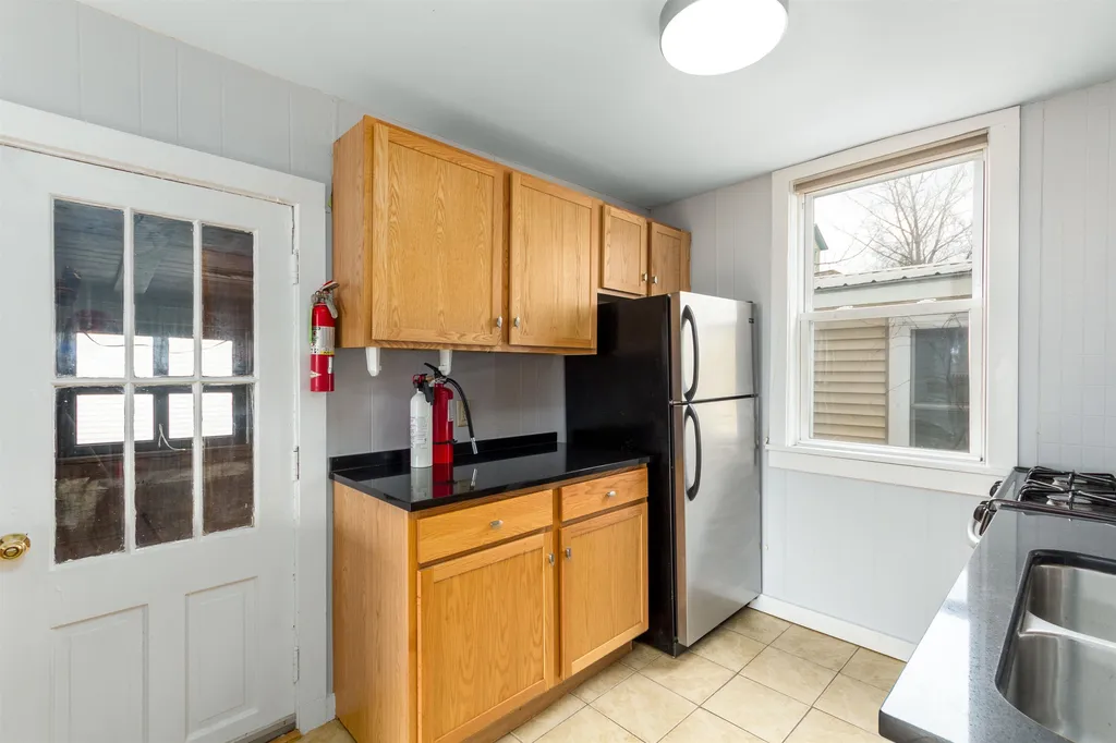 14-16 Cloarec Court Burlington VT 05401