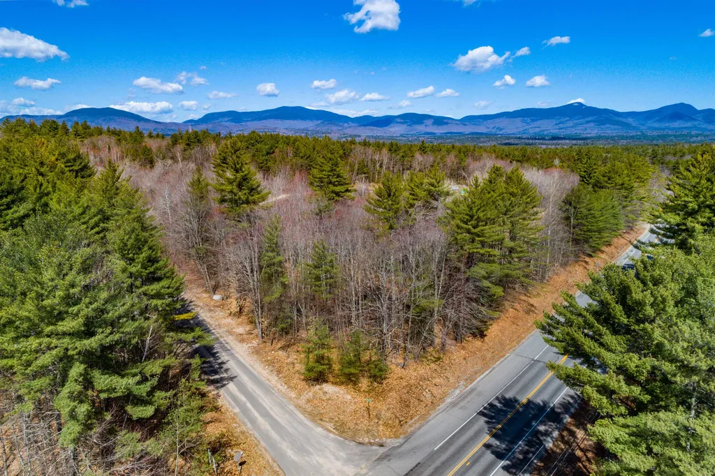 390 Vittum Hill Road Sandwich NH 03223